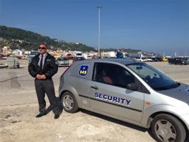 santorini tourist police